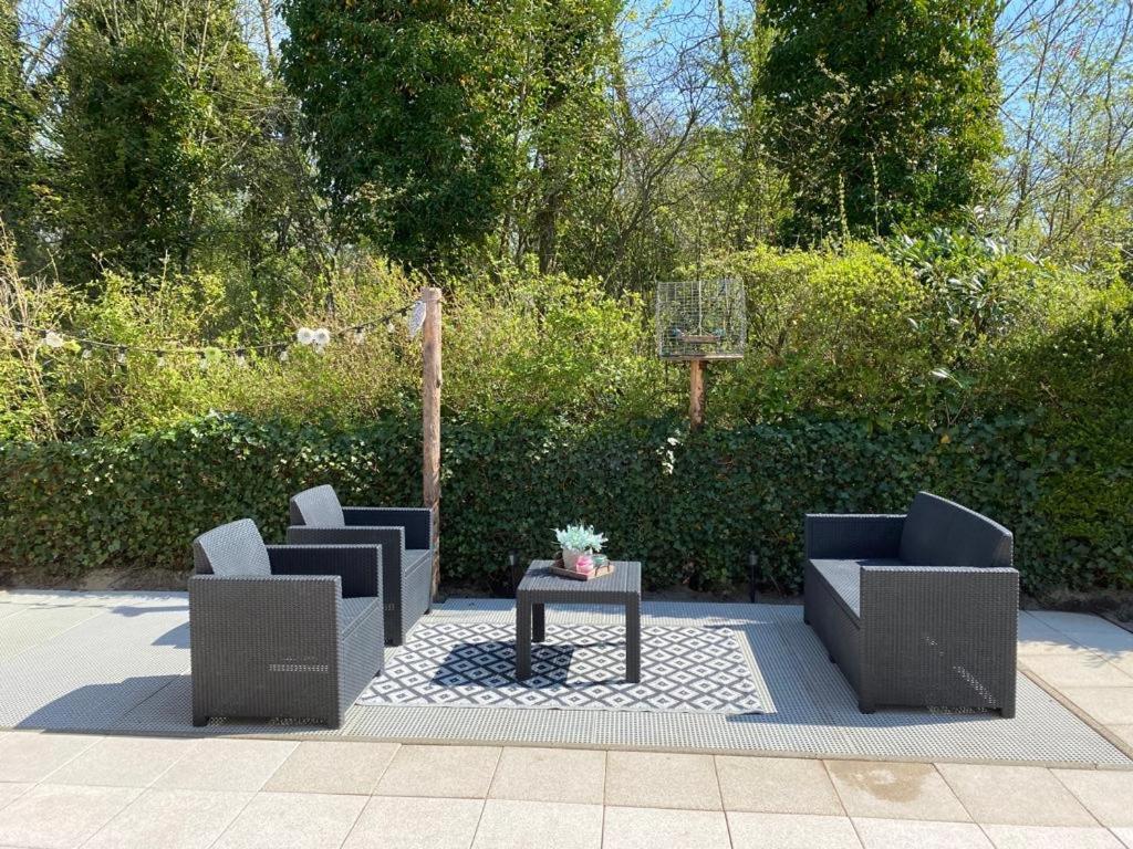 Bungalow Scheldezicht In Zeeland Dicht Bij Zee Scherpenisse Exteriör bild