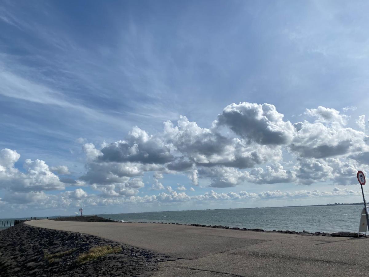 Bungalow Scheldezicht In Zeeland Dicht Bij Zee Scherpenisse Exteriör bild